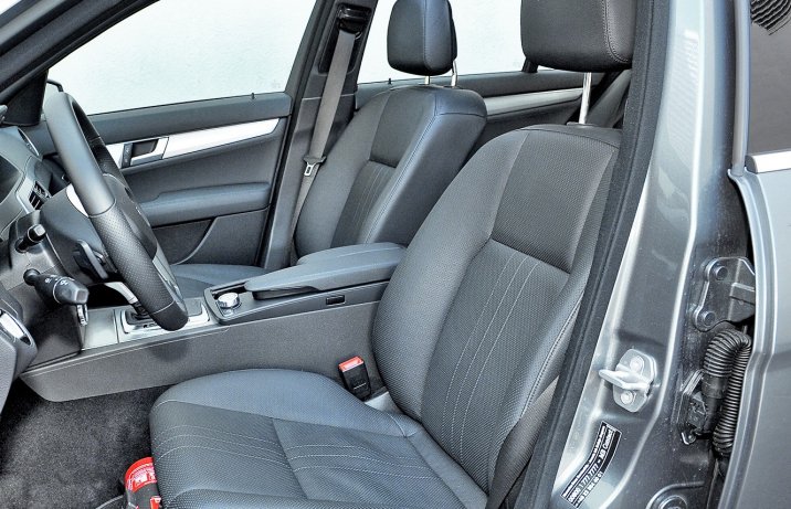 Mercedes klasy C W204 – fotele