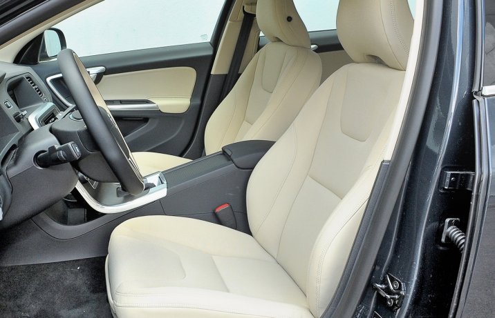 Volvo S60 II – fotele