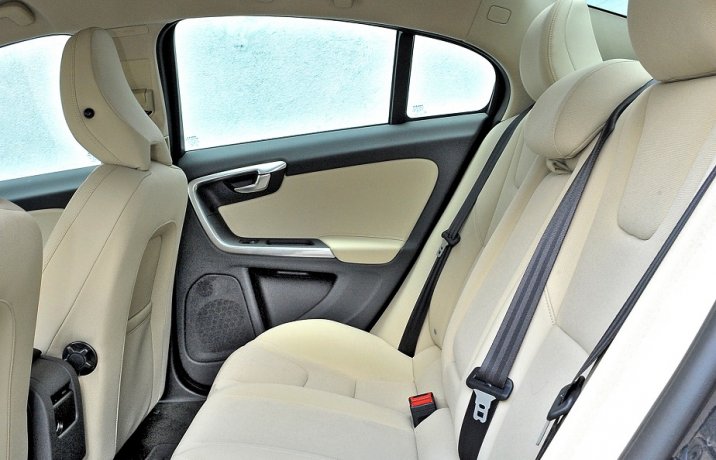 Volvo S60 II – kanapa