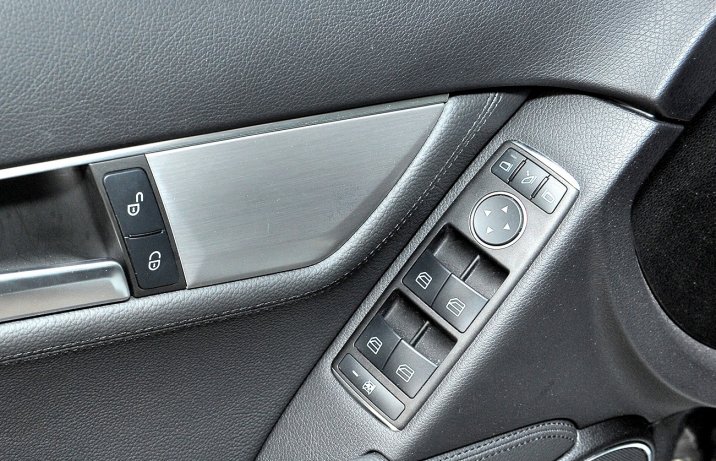 Mercedes klasy C W204 – sterowanie szyb