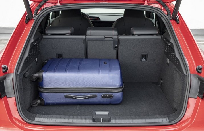 Audi RS 3 Sportback (2022) – bagażnik