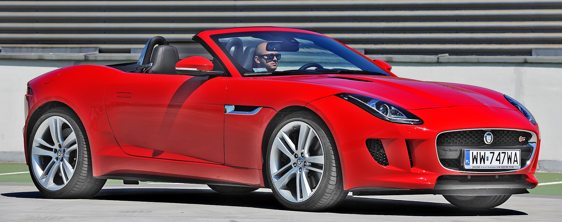 Jaguar_ftype_przod