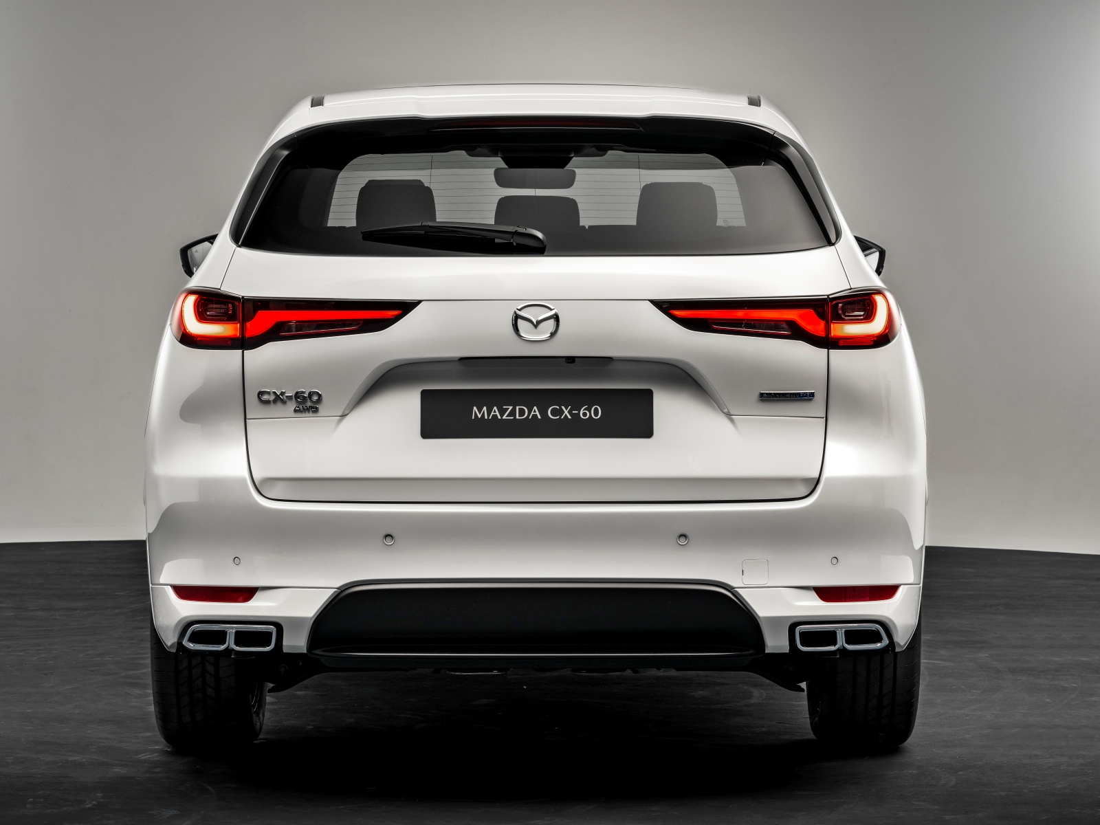 mazda_cx_60_tyl_2