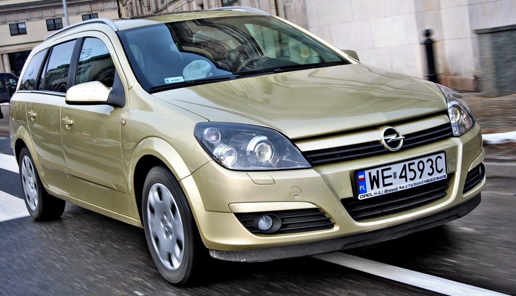 opel_astra