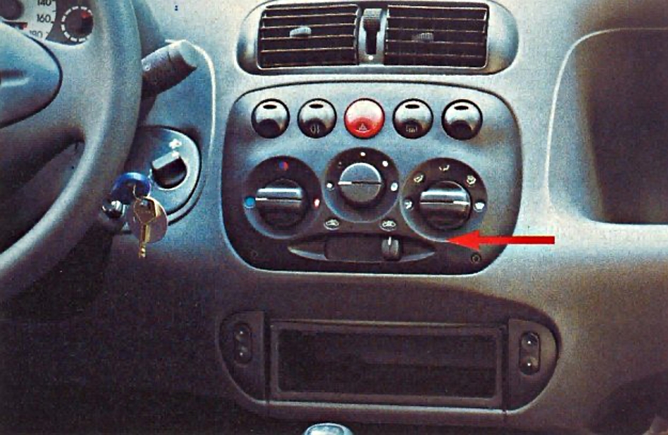 Fiat Seicento deska rozdzielcza