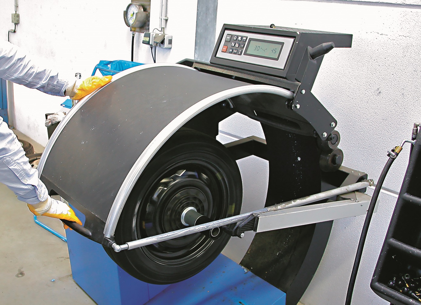 pomiar_wywazenie_kol