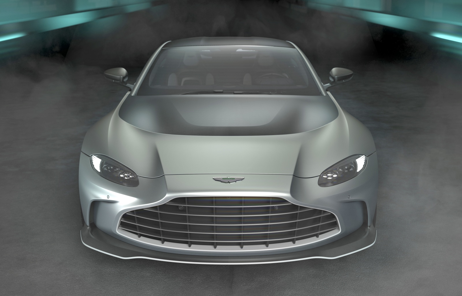 aston_martin_V12_vantage_przod_1