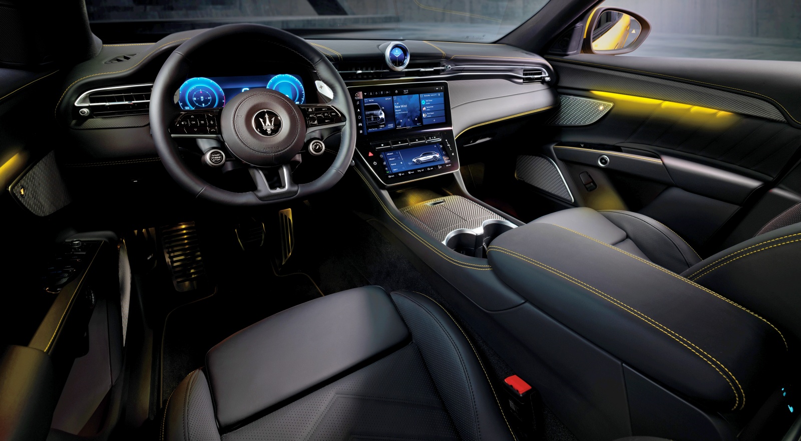 maserati_grecale_trofeo_deska_rozdzielcza