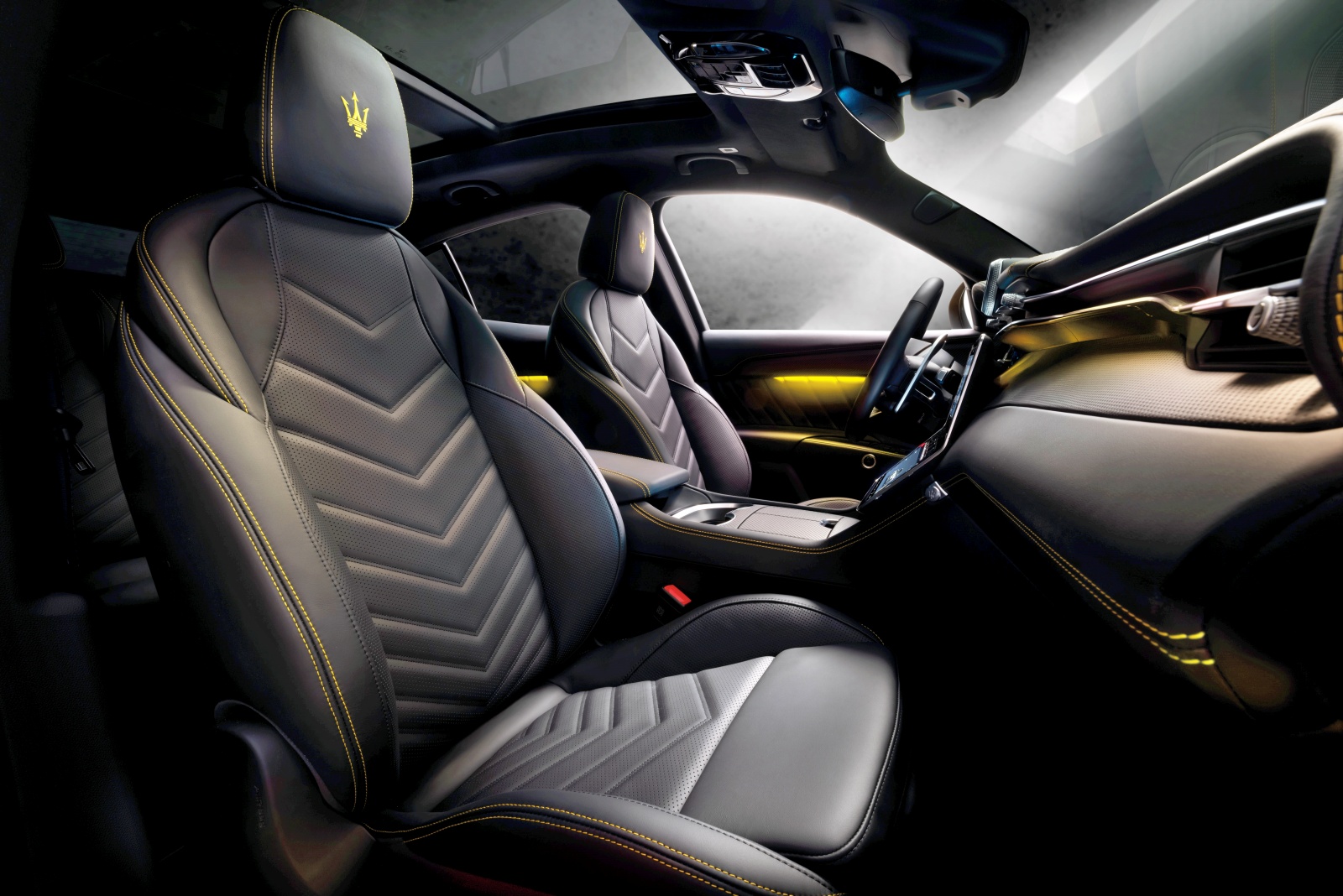 maserati_grecale_trofeo_siedzenia