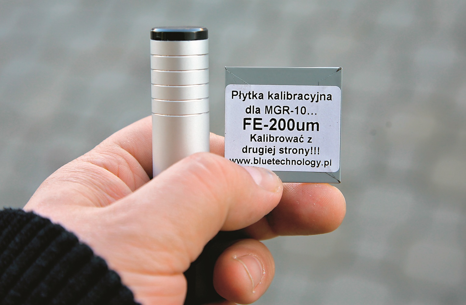 pomiar_grubosci_lakieru_plytka_kalibracyjna