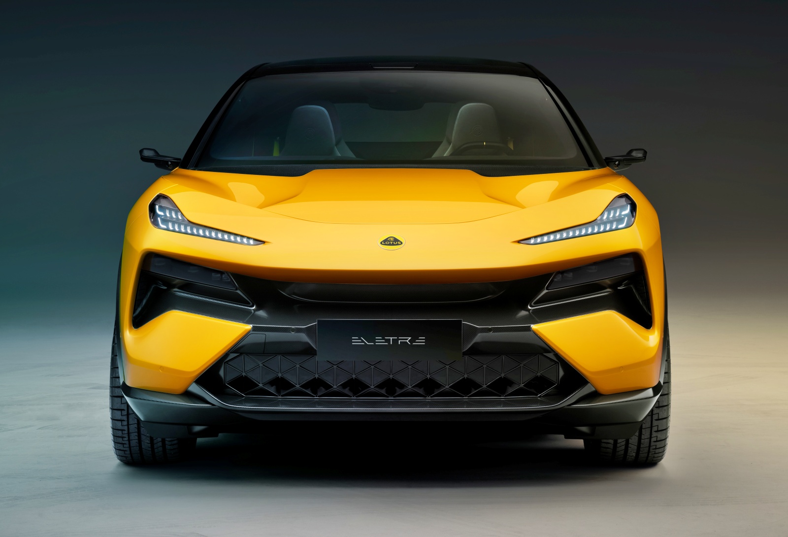 lotus_eletre_przod_1