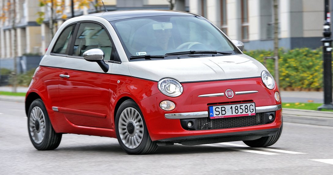Jadący Fiat 500