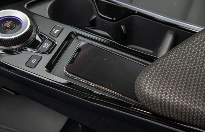 Kia EV6 - ładowarka indukcyjna