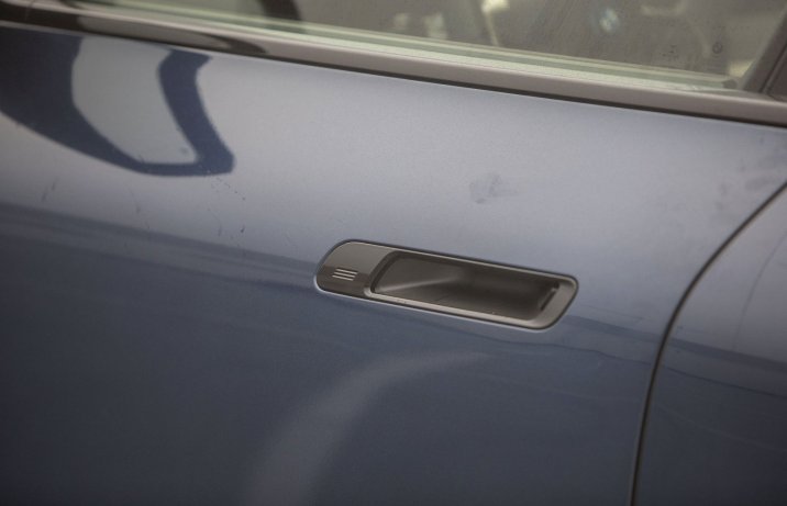 BMW iX xDrive40 – klamka