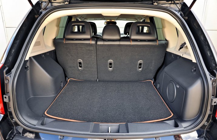 Jeep Compass I – bagażnik