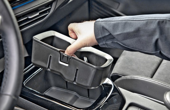 Volkswagen ID.4 GTX -uchwyt na kubki