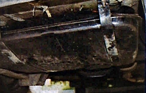 Polonez Caro Plus 1.6 MPI LPG – zbiornik paliwa