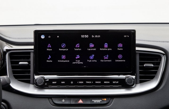 Kia ProCeed - ekran centralny