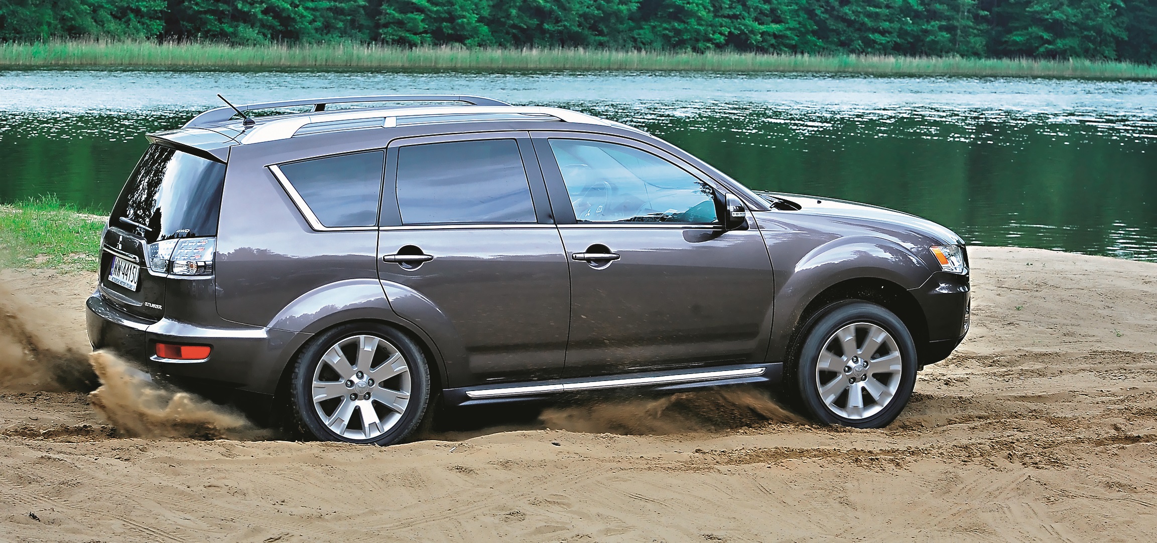 auto_gwaltownie_rusza_w_piachu