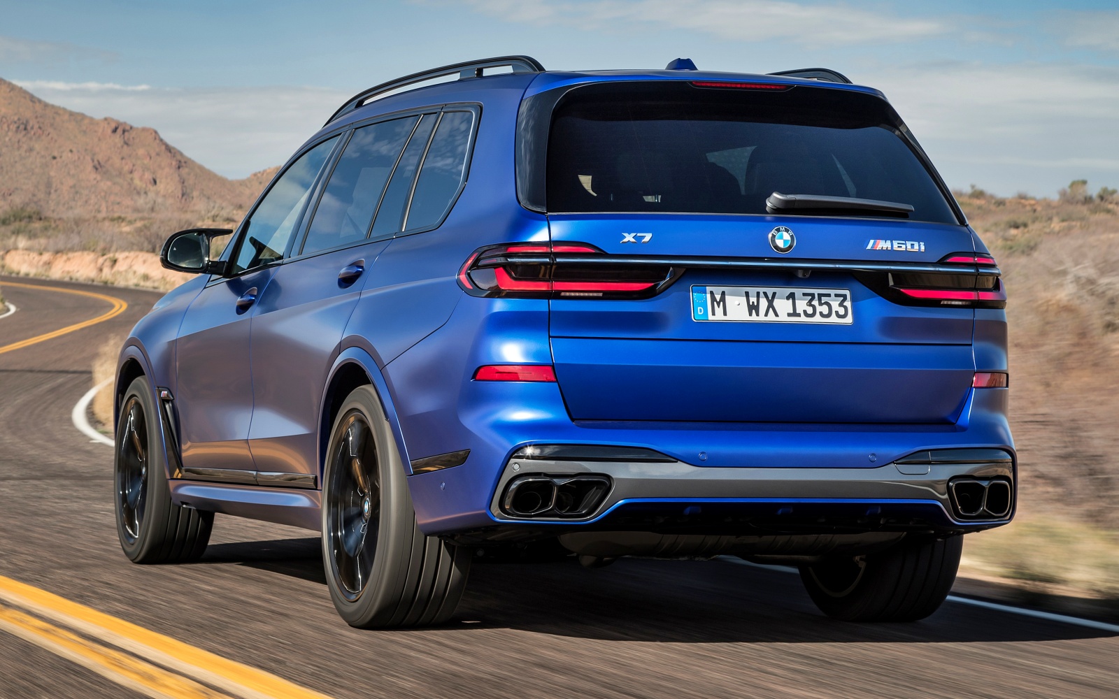 bmw_x7_fl_tyl_2