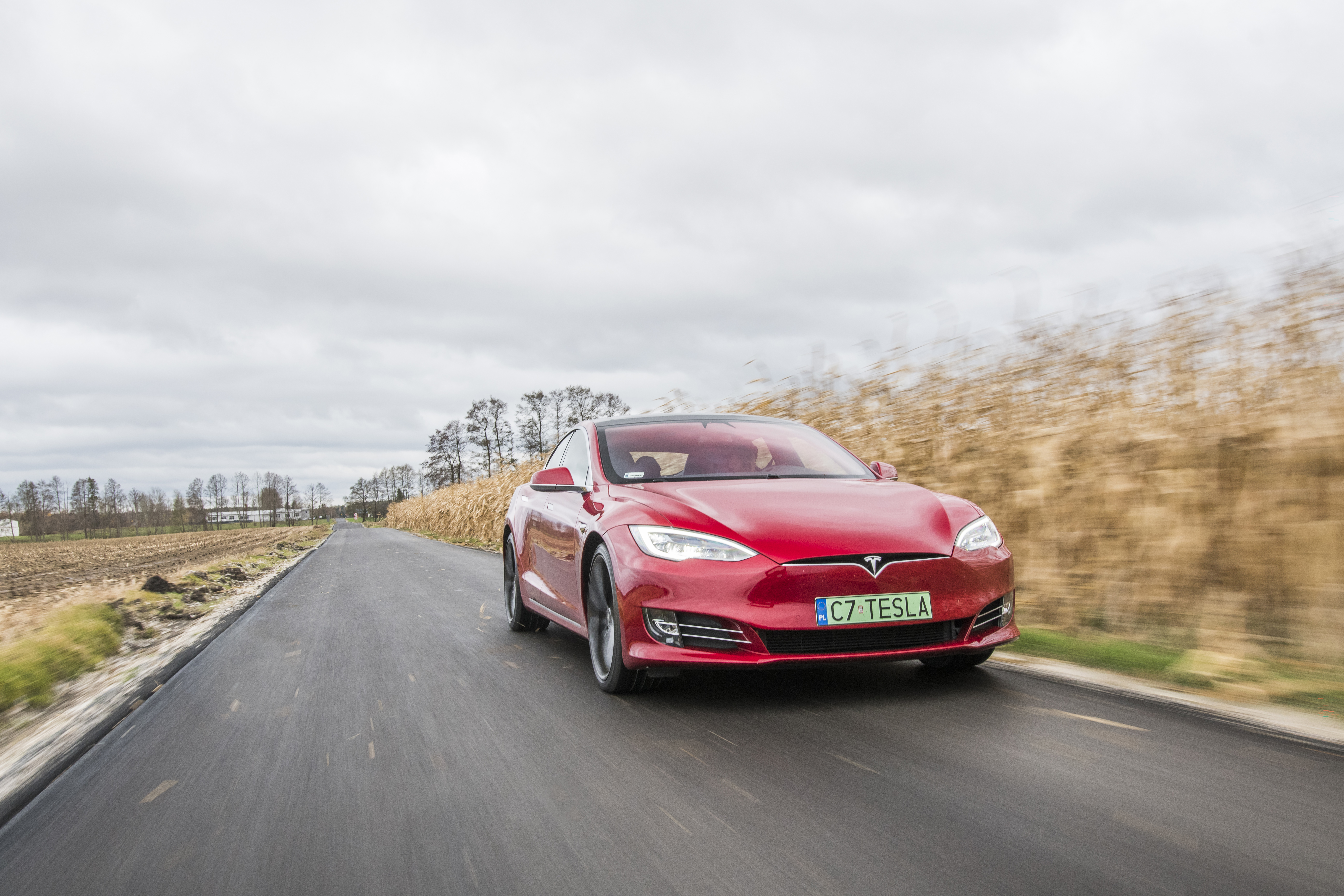 Uzywana Tesla Model S