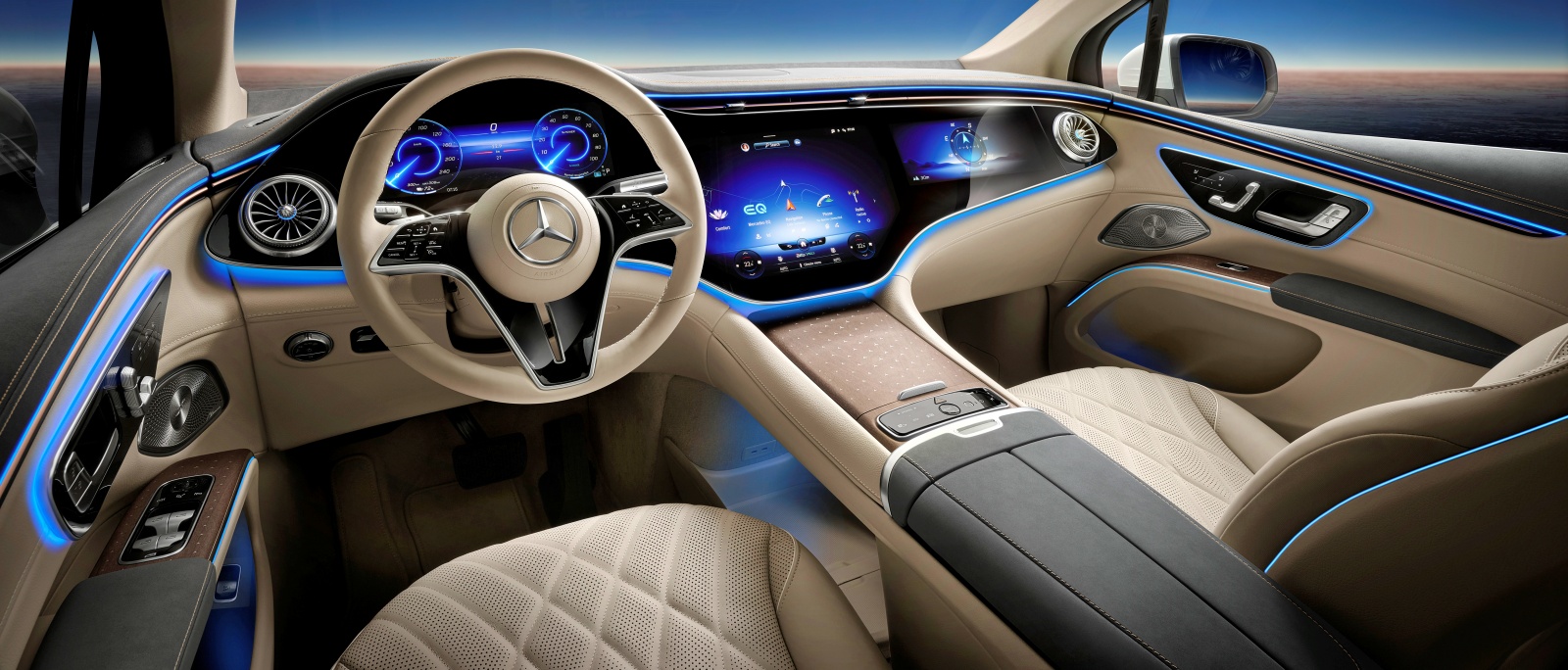 mercedes_eqs_SUV_deska_rozdzielcza