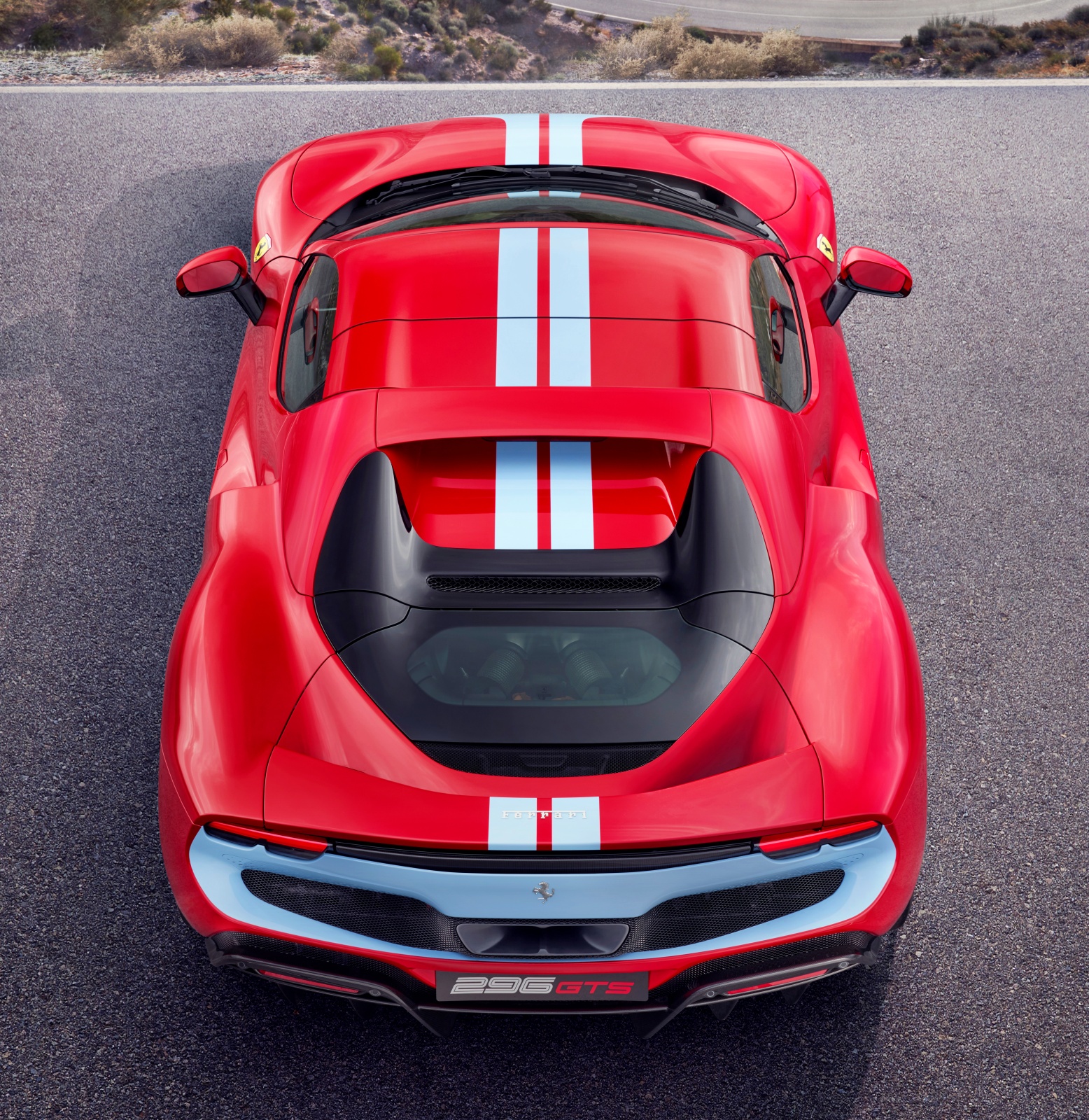 ferrari_296_gts_tyl_1