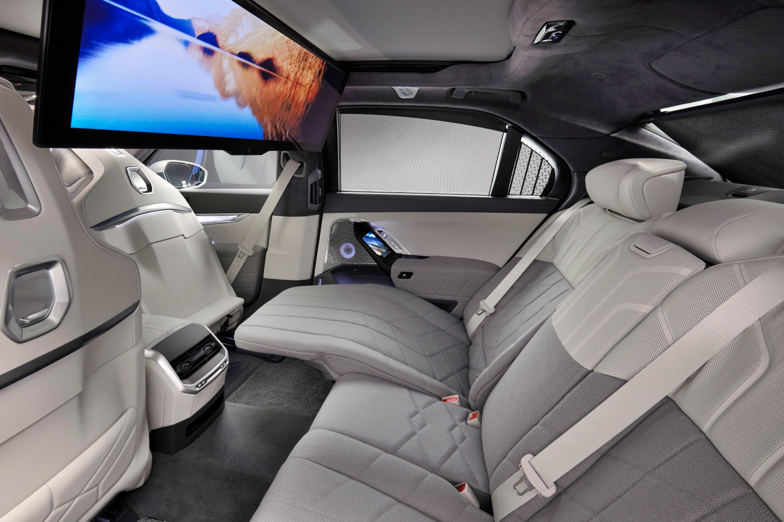 bmw_serii_7_kanapa_1