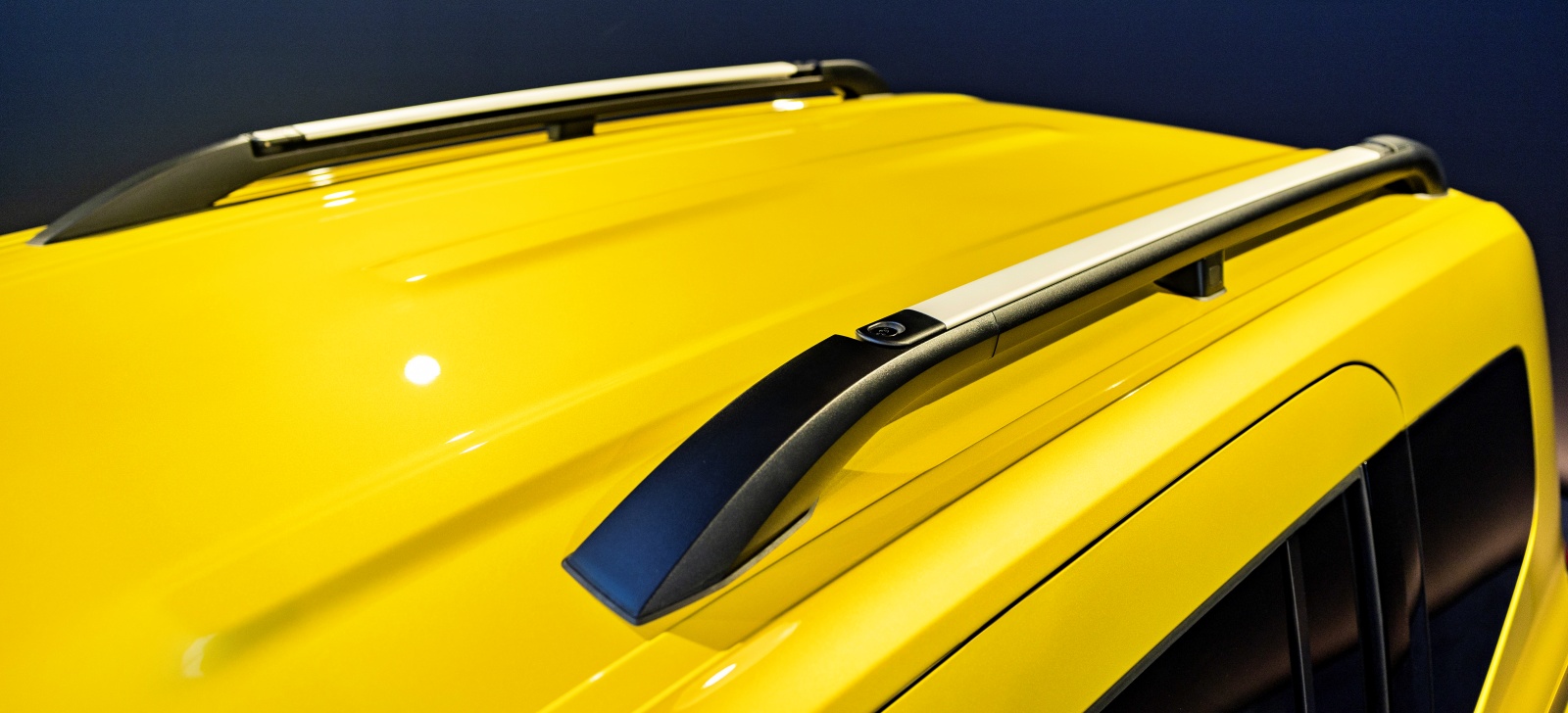 Mercedes_klasy_T_relingi