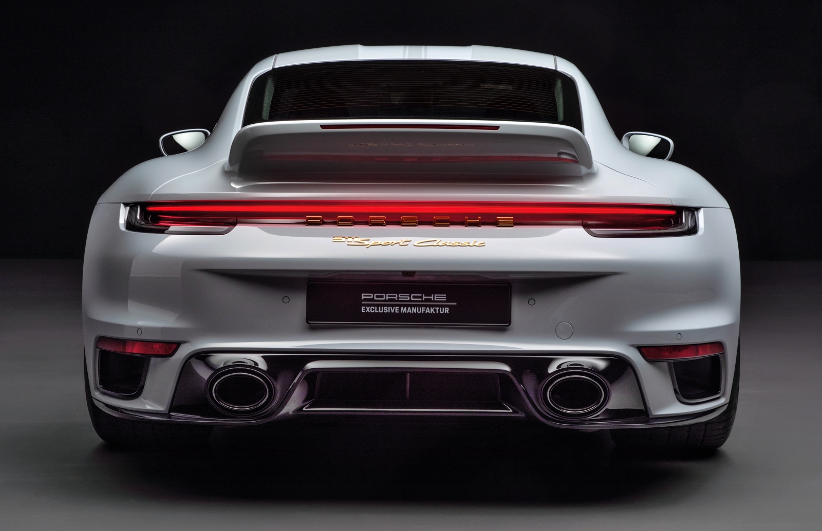 porsche_911_sport_classic_tyl_1