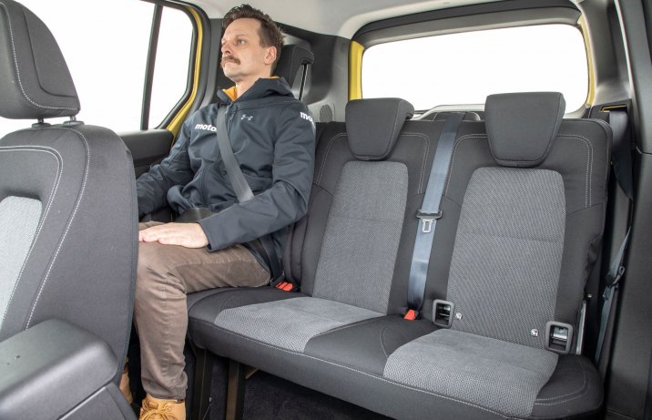 Mercedes Citan - kanapa