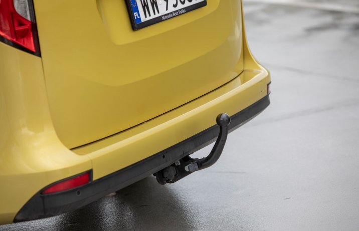 Mercedes Citan - hak holowniczy