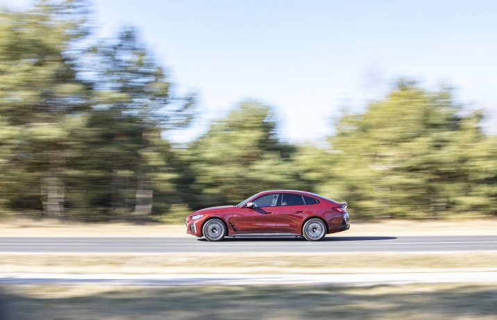 BMW i4 M50 (2022) - test - bok