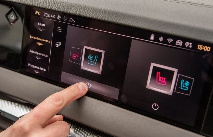 DS 4 - wentylacja foteli