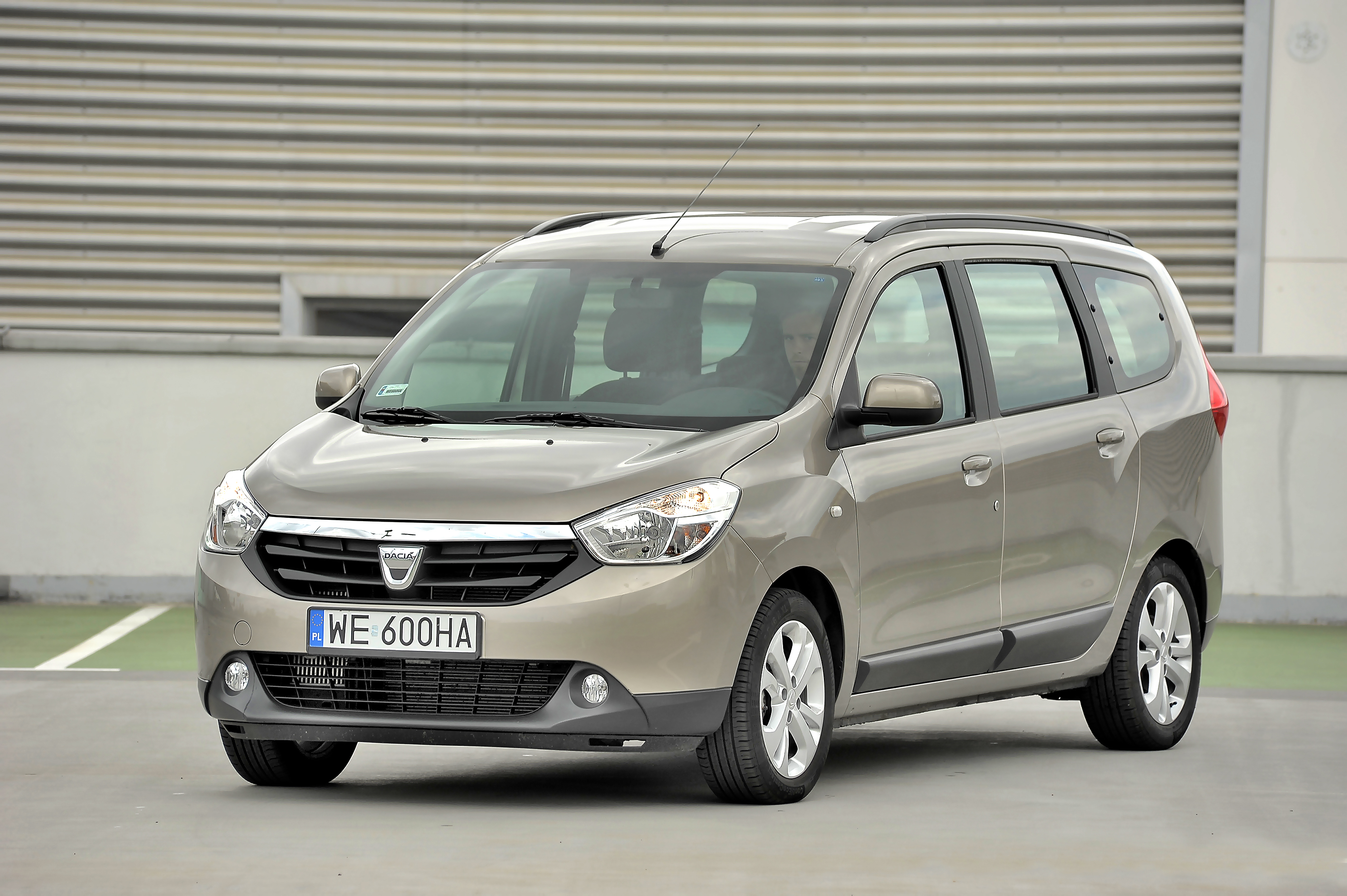 Uzywana Dacia Lodgy