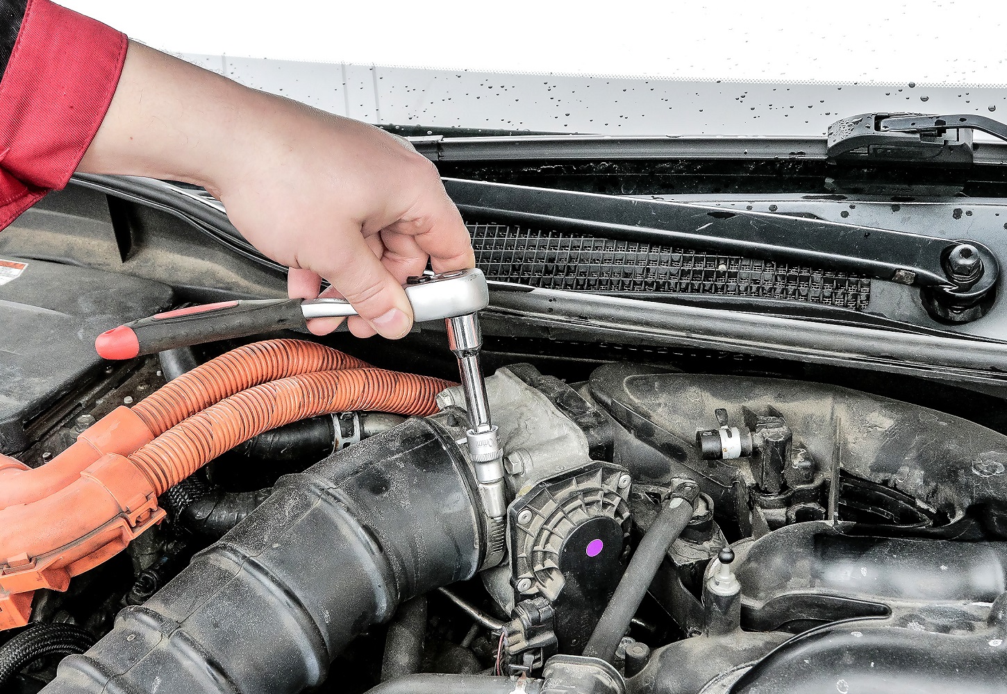 katalizator-czyszczenie-dostep_do_przepustnicy