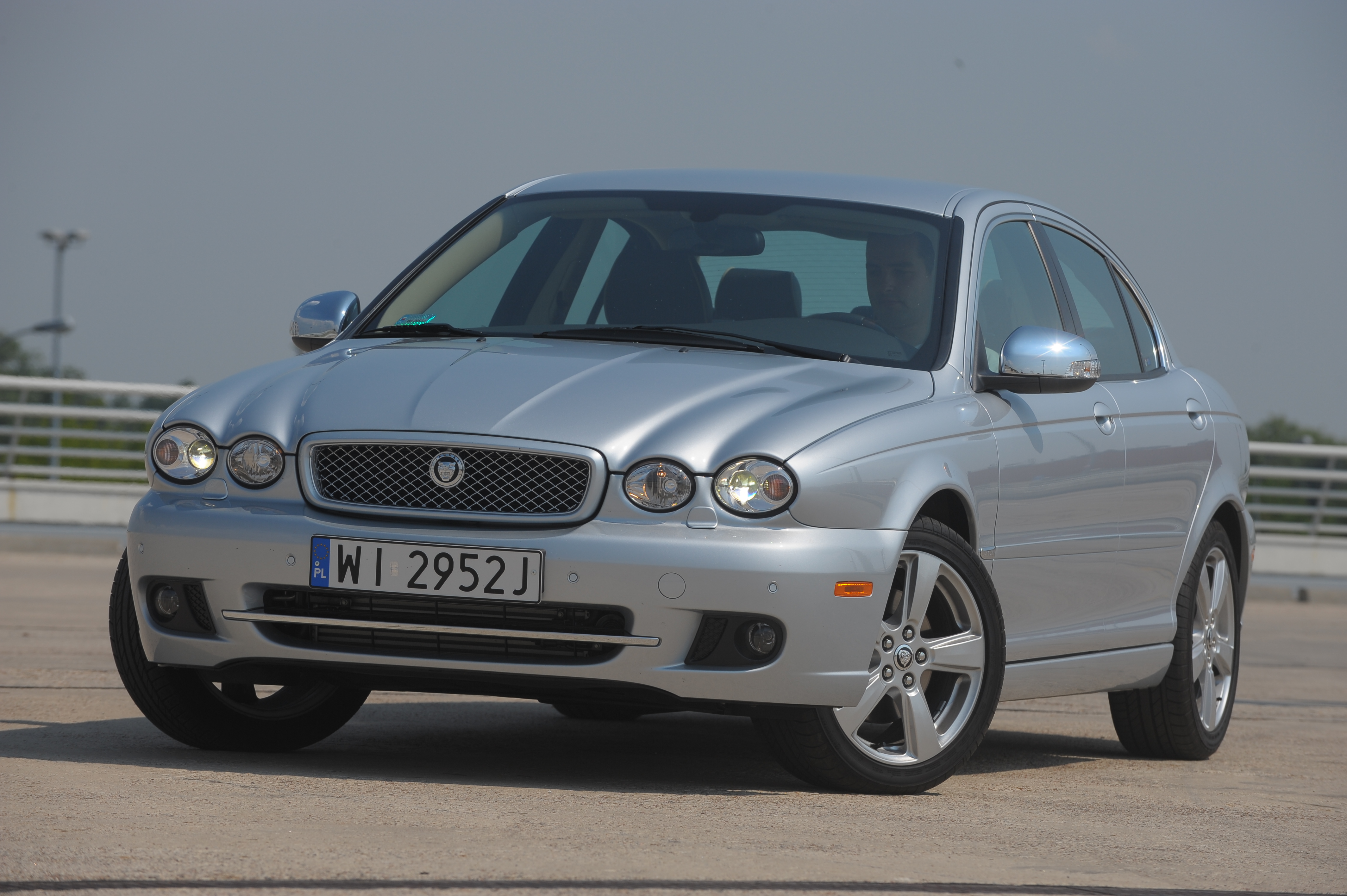 Jaguar X-Type