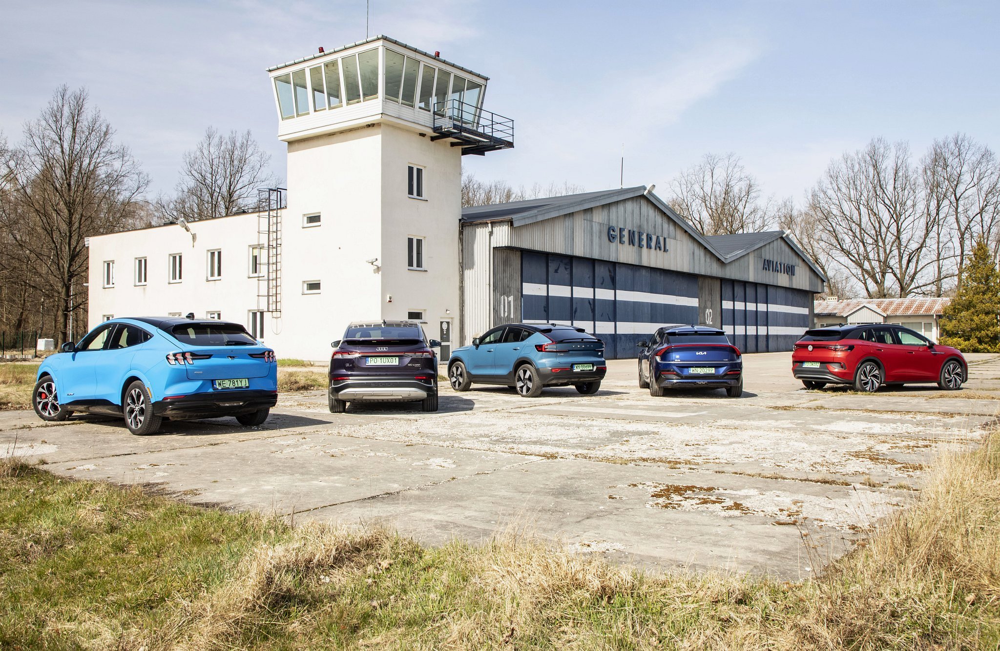 porównanie_elektryczne_crossovery_2022_02