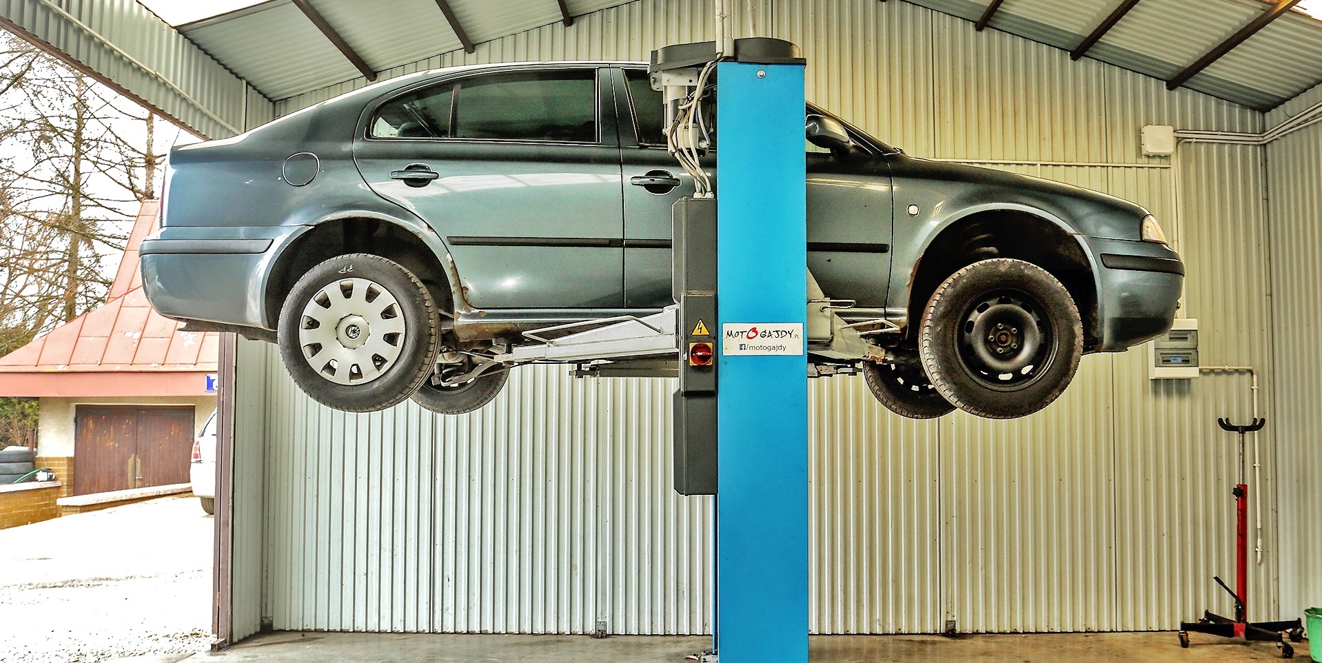 skoda octavia podnosnik