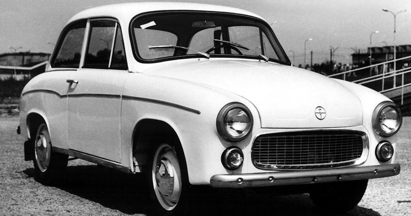 Syrena 105 bok i przód