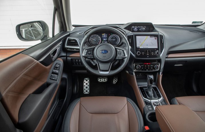Subaru Forester - kokpit