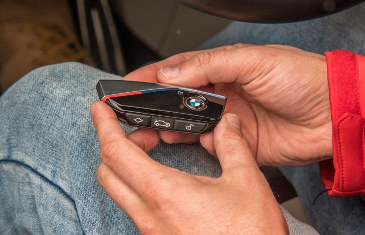 BMW 223i Active Tourer - pilot