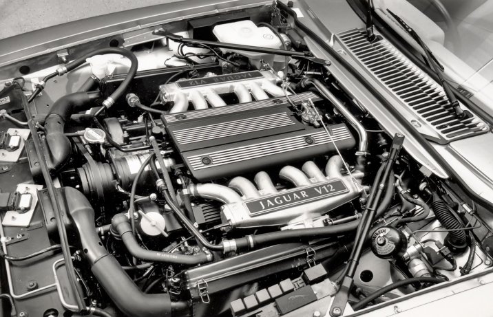 Jaguar – silnik V12