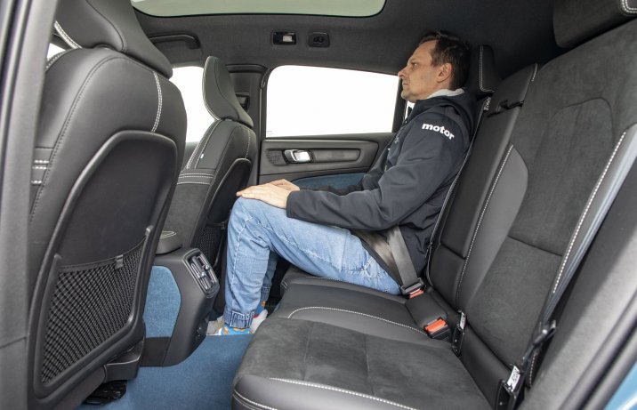 Volvo C40 Twin motor – kanapa