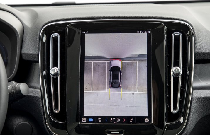Volvo C40 Twin motor – kamery parkowania