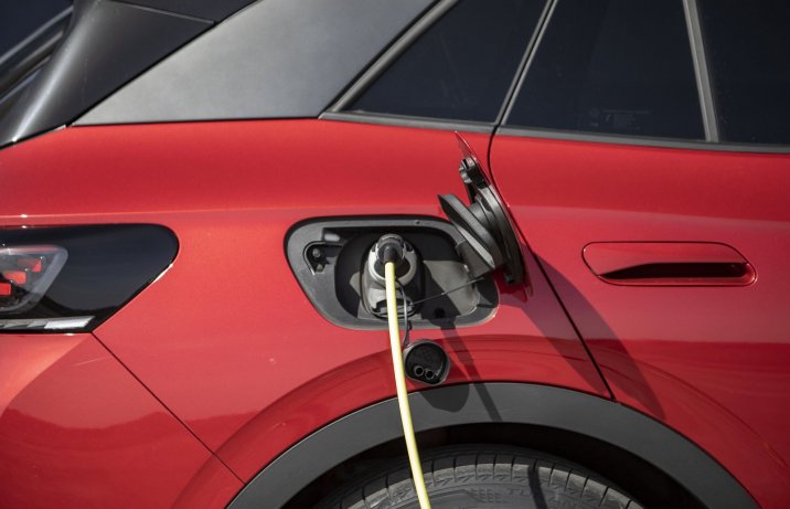 Volkswagen ID.4 GTX – ładowanie