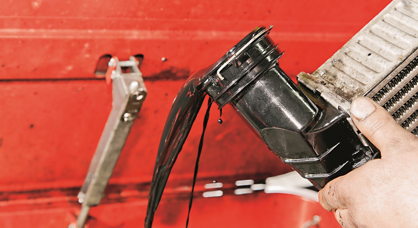 olej w intercoolerze