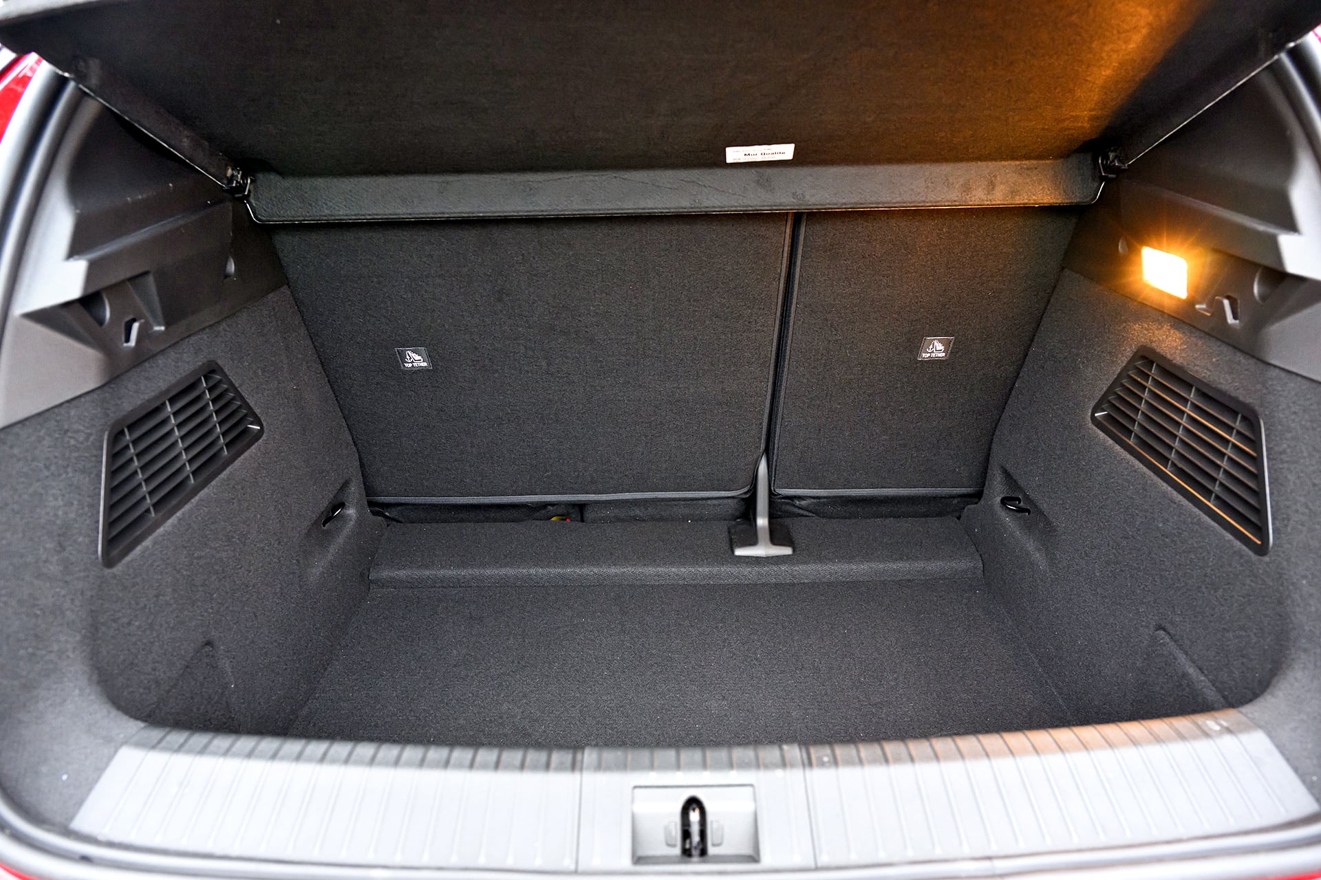 Renault Megane E-Tech bagażnik