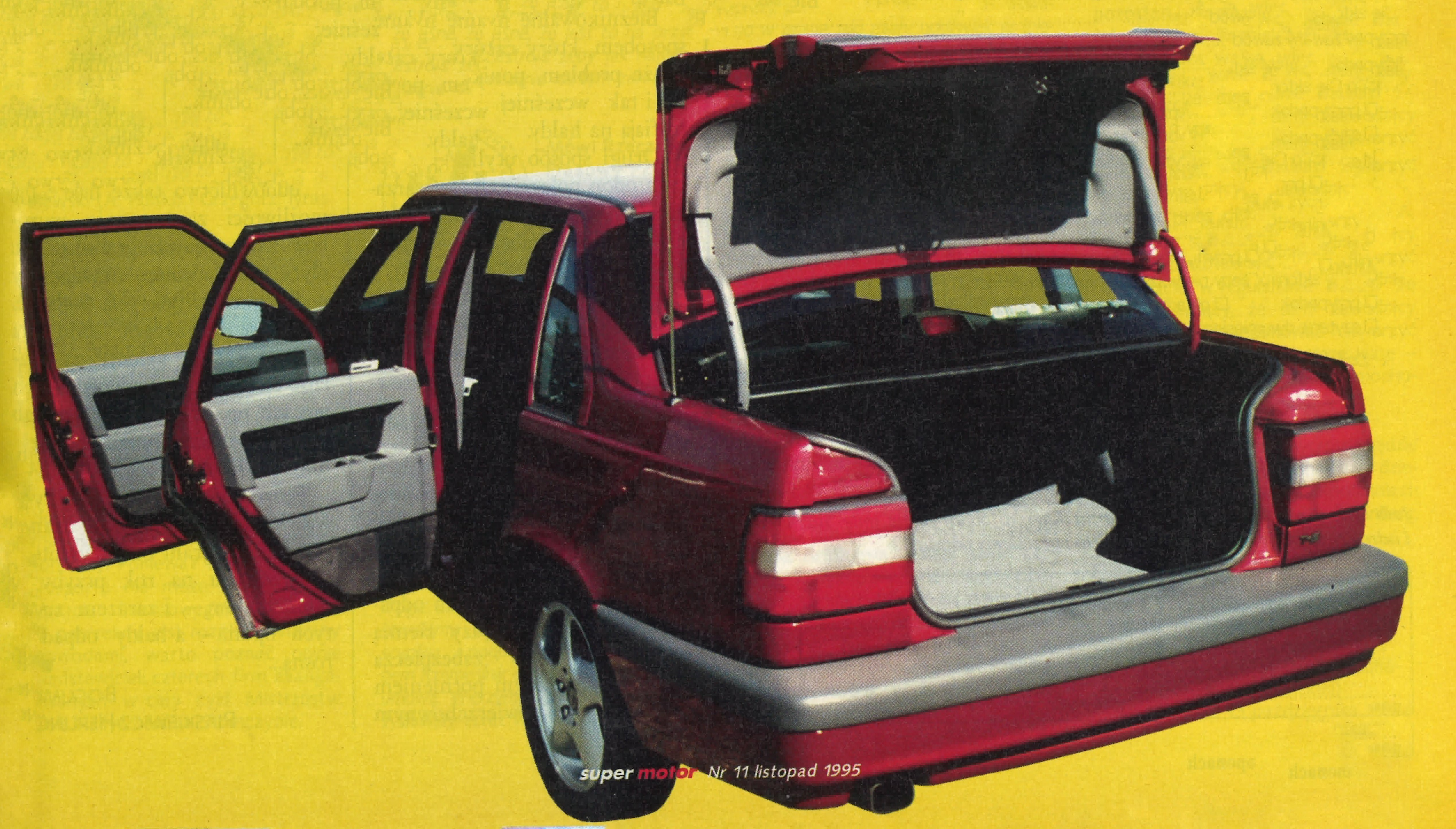Volvo 850 T5 tył z otwartymi drzwiami i bagażnikiem