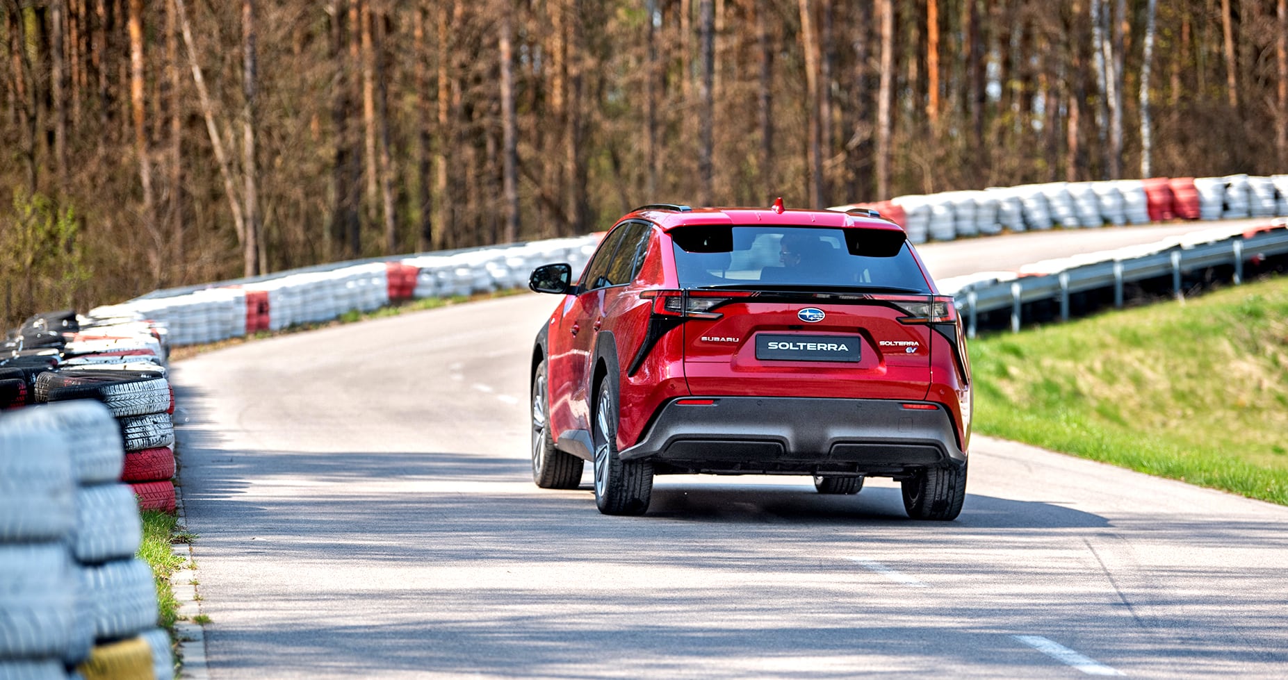Subaru Soltera tył na torze